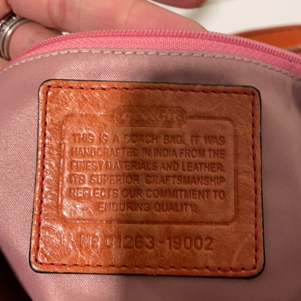 Well loved orange Coach bag - Picture 3 of 16